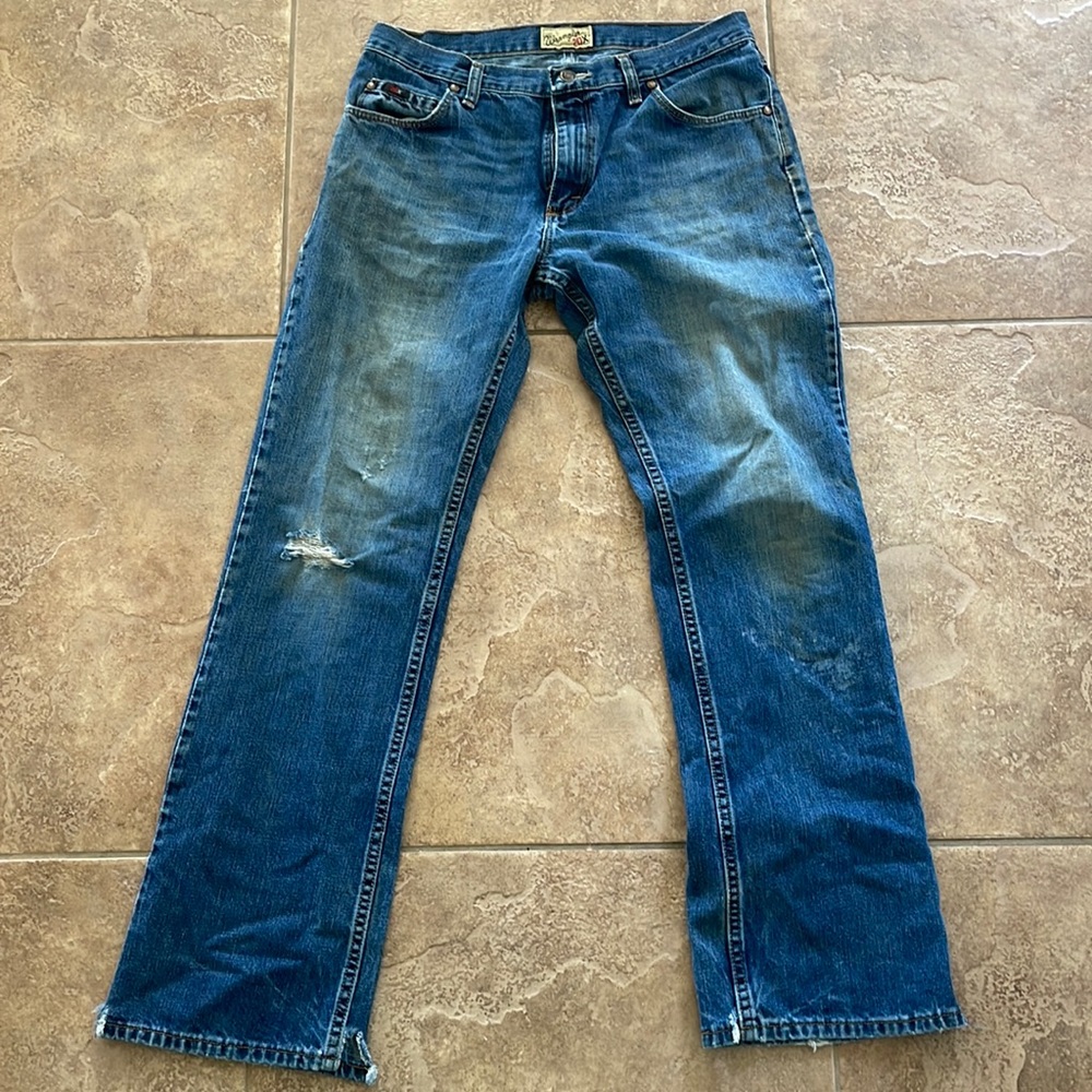 from wrangler size 35 vintage low rise jeans